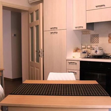 B&B Al Viale Macerata Bagian luar foto