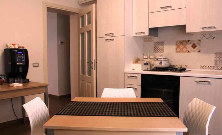B&B Al Viale Macerata Bagian luar foto